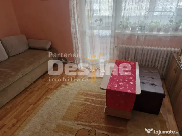 Apartament 2 camere, zona centrală, Cugir