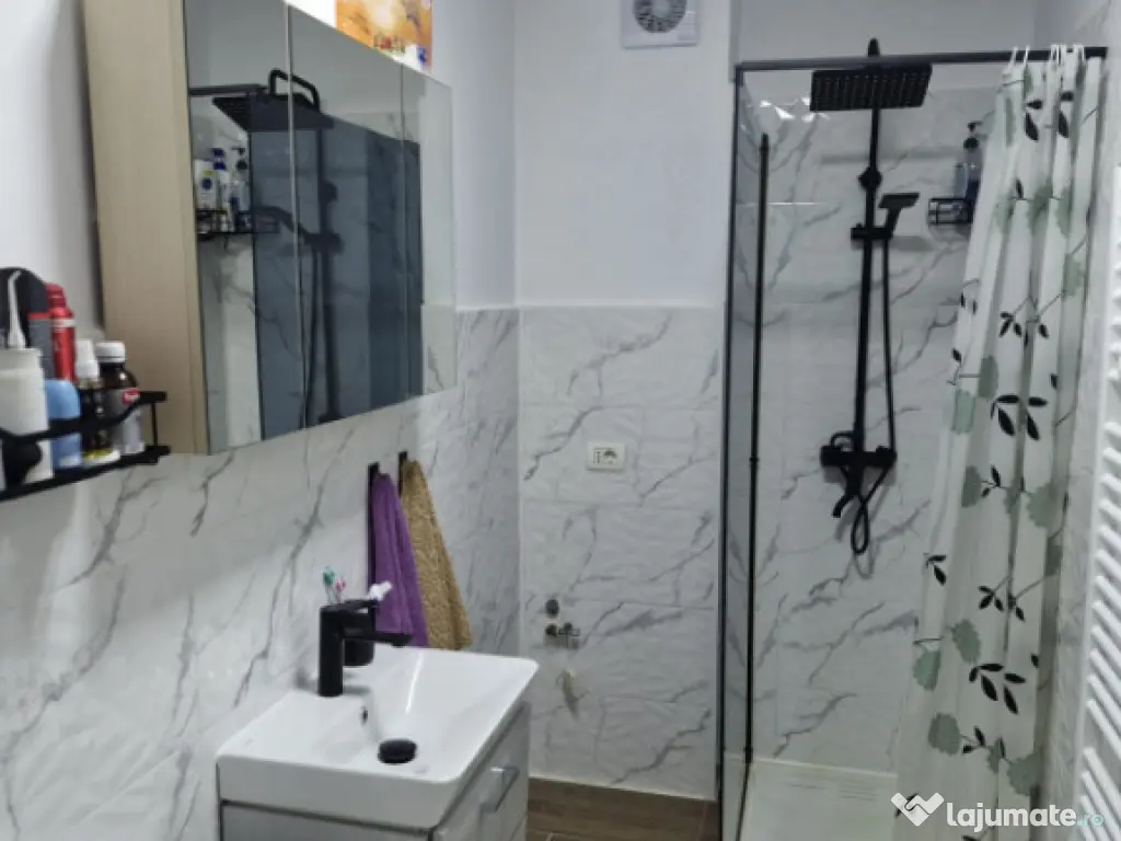 Apartament 2 camere, zona centrală, Cugir