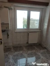 Apartament 4 camere confort 1 zona Garii , Liber 