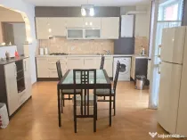 Vand apartament 2 camere, zona Ulpia, etaj 5, bloc din 2009