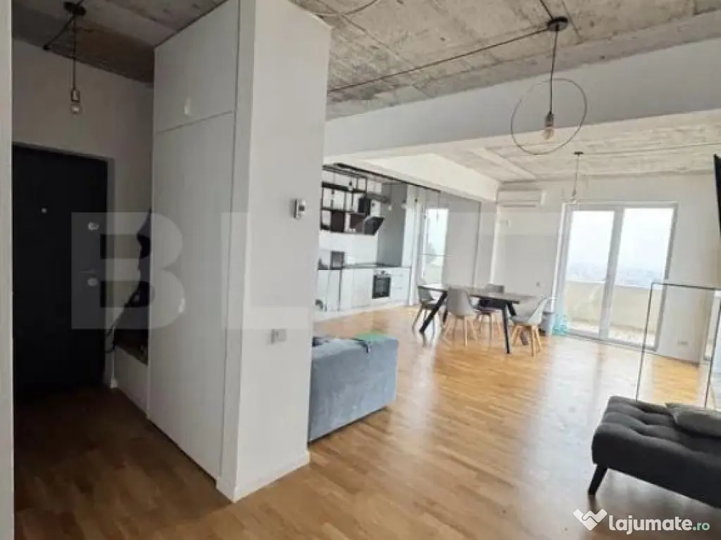Penthouse 3 camere, 72 mp, Calea Severinului