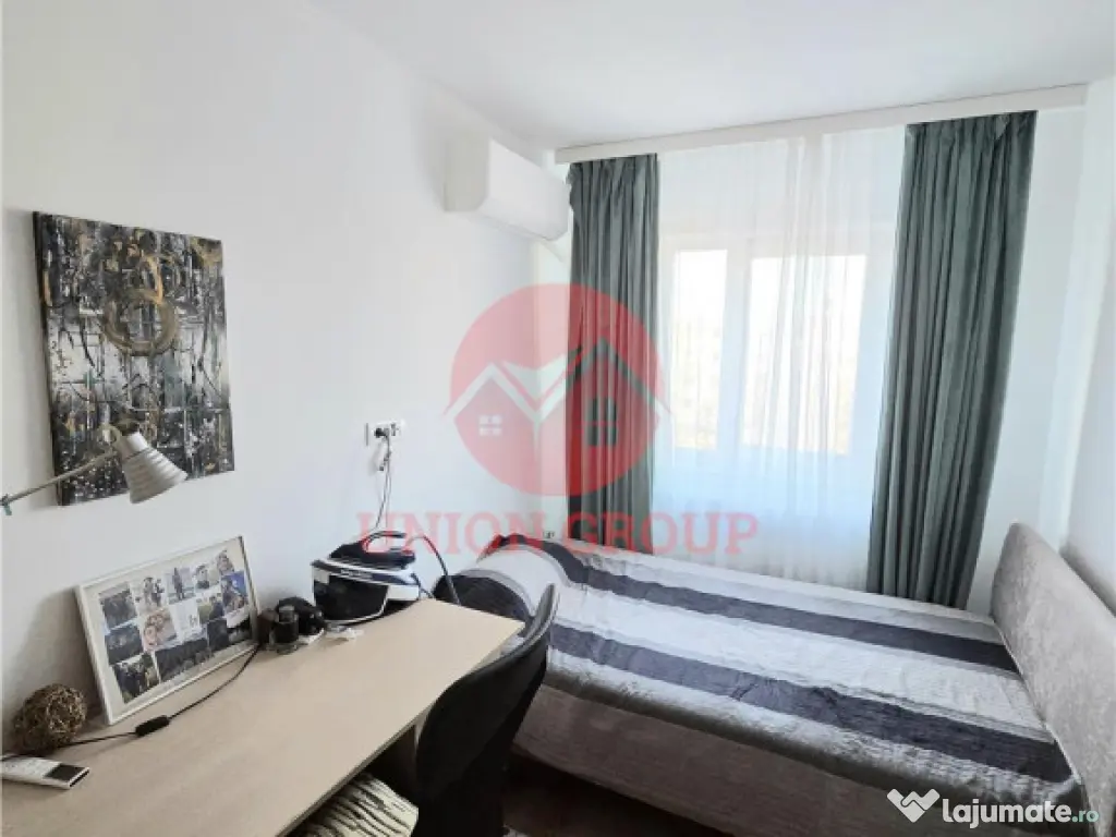 Apartament 3 Camere, Semidecomandat, Zona Dacia