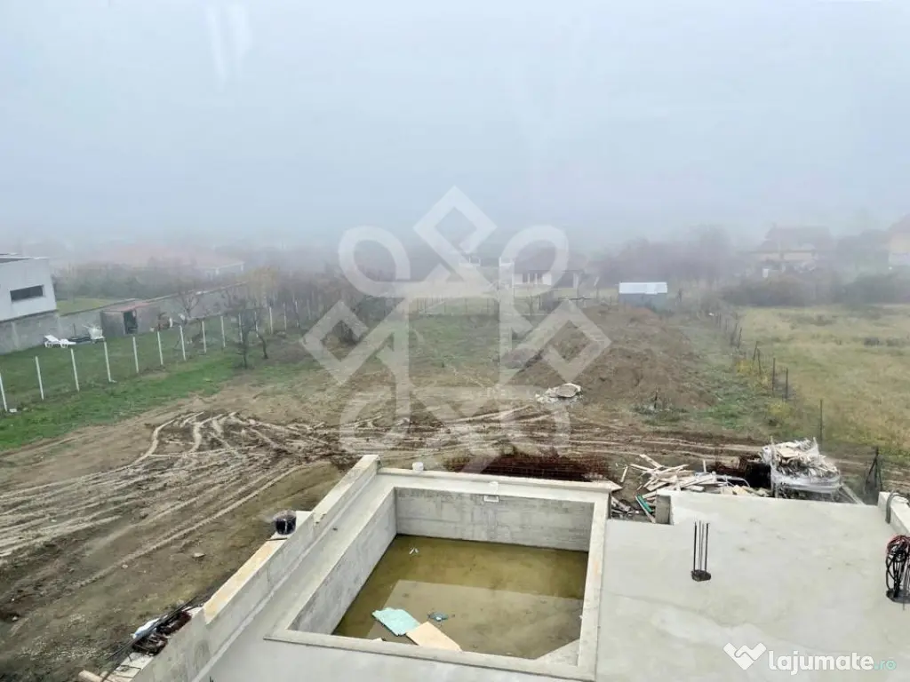 Casa spatioasa de vanzare cu teren 1146 mp, zona Colinelor