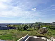 Casa spatioasa de vanzare cu teren 1146 mp, zona Colinelor 