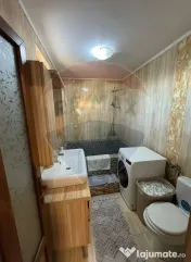 Casă / Vilă cu 5 camere de vânzare în zona Dorobantul 
