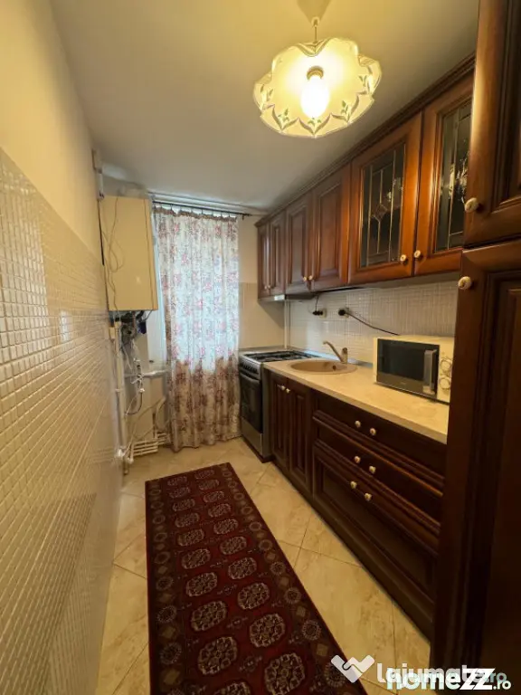 Apartament central de inchiriat, 3 camere, Radauti