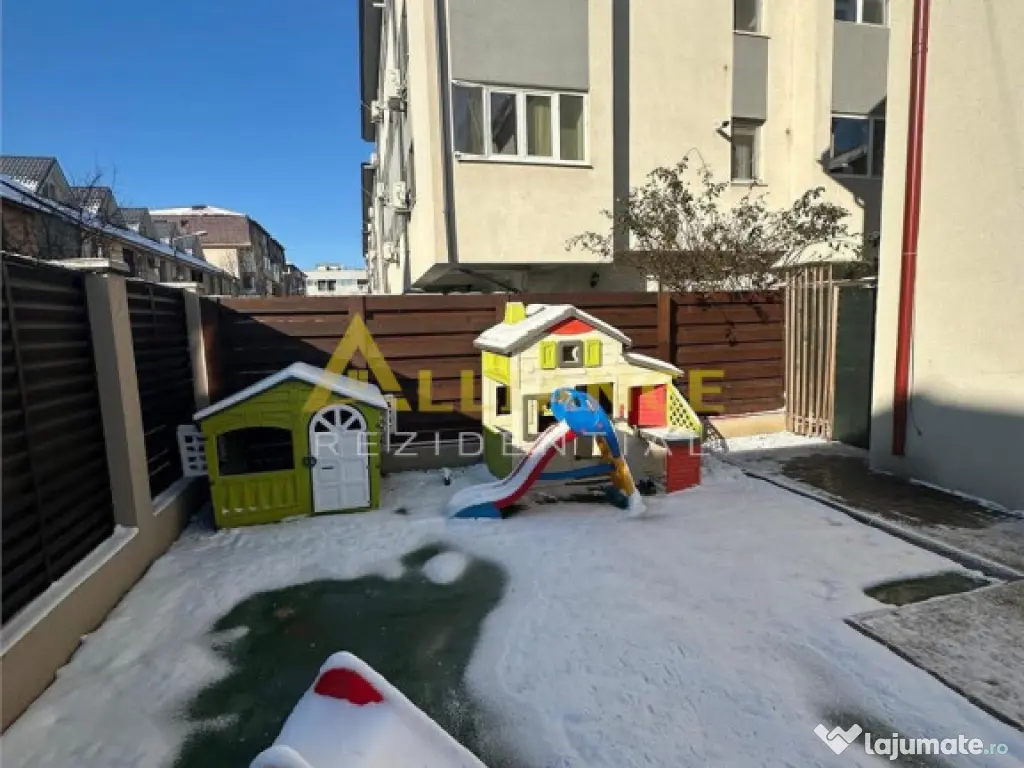 Casa - 370.000eur - 6 Dormitoare living