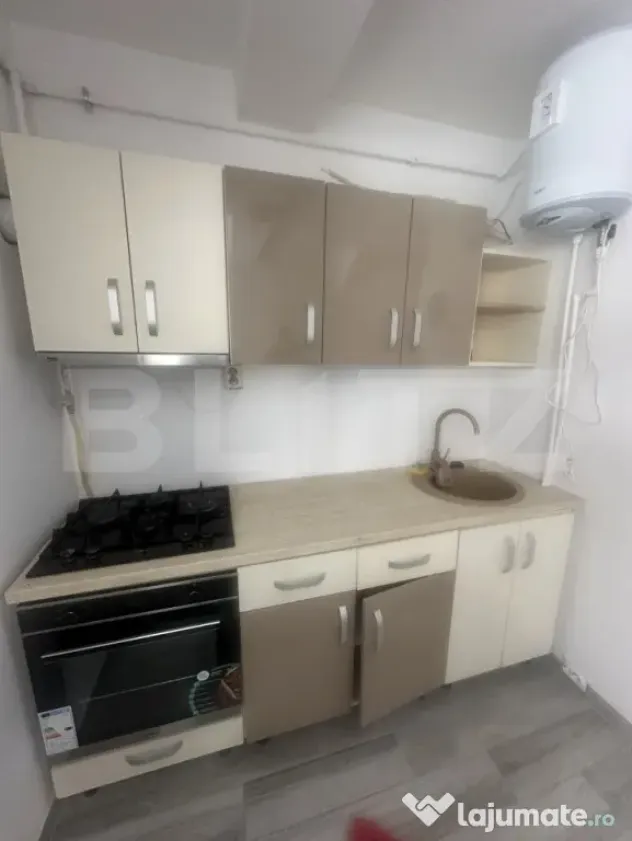 Garsoniera, 23 mp, zona Soarelui