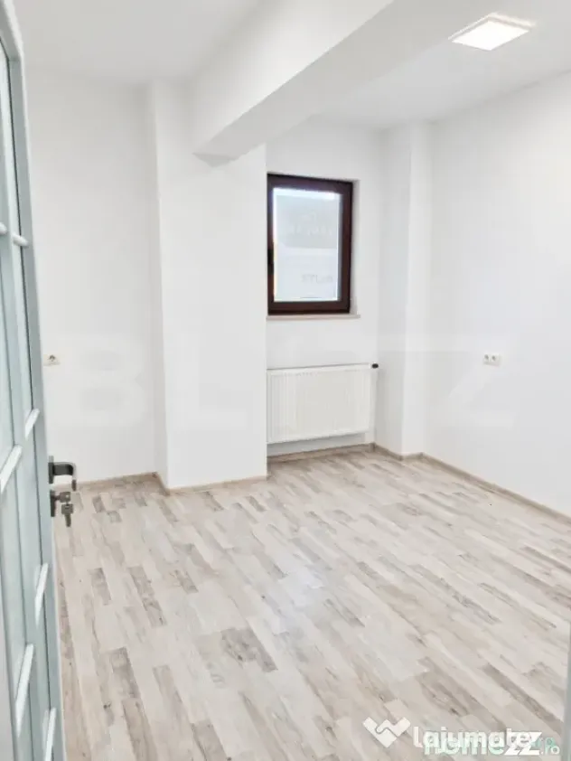 Apartament 77 mp utili – locuință, cabinet, spatiu come - Bistrita (Bistrita-Nasaud)