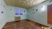 Apartament 3 camere de vânzare, necesită renovare, Săcele 