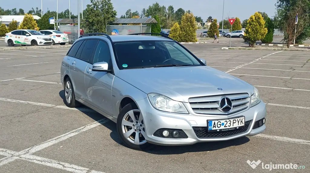 Mercedes Benz C 180 CGI Facelift Blue Efficiency-variante auto 4X4 - Pitesti (Arges)