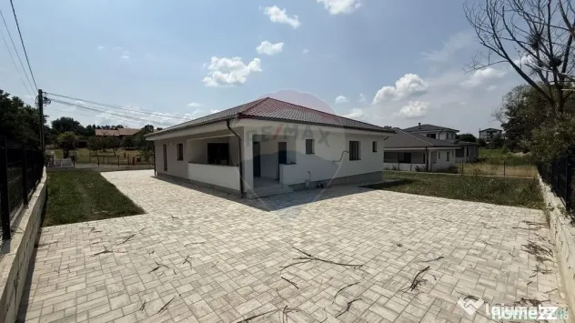 Casă modernă la cheie în Baia Sprie – 892 mp teren