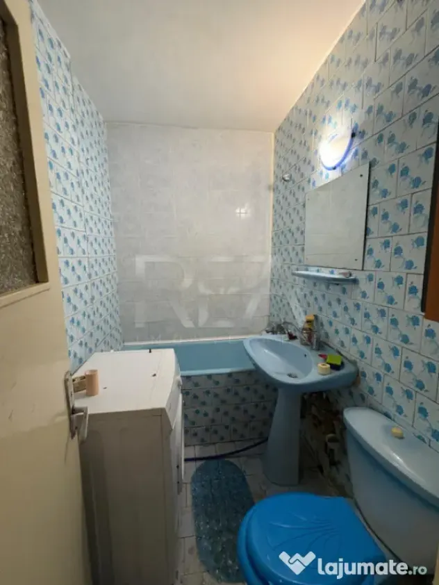 2 camere Titan decomandat, an 1972, reabilitat