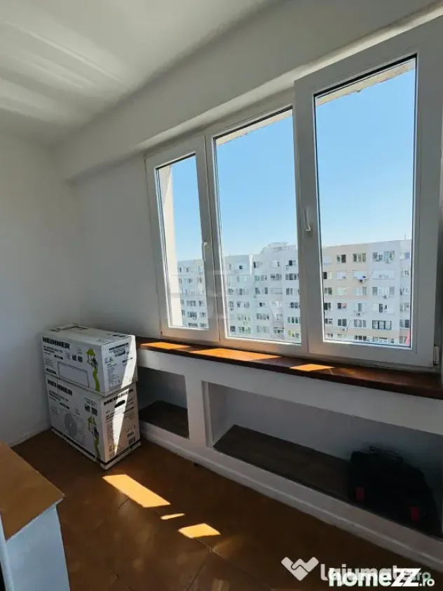 2 camere Titan decomandat, an 1972, reabilitat - Bucuresti (Bucuresti-Ilfov)