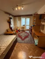 2 camere Titan decomandat, an 1972, reabilitat