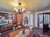 Casa cu 2 camere si teren 4887mp de vanzare in Dabaca 