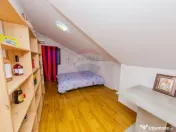 Apartament pe 2 niveluri de vânzare Victoriei 