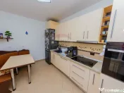 Apartament pe 2 niveluri de vânzare Victoriei 