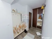 Apartament pe 2 niveluri de vânzare Victoriei 