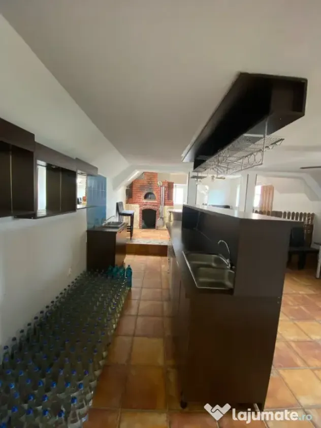 Spațiu comercial versatil în zona Primăriei Florești – 90 mp