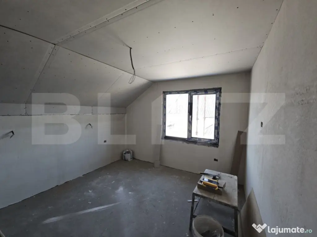 Casa 5 camere, 115 mp, zona Valea Adanca