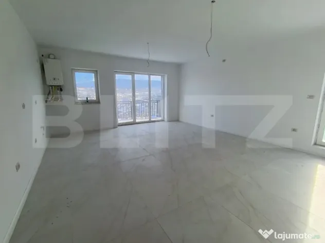 Apartament cu 3 camere, in suprafata, de 85 mp