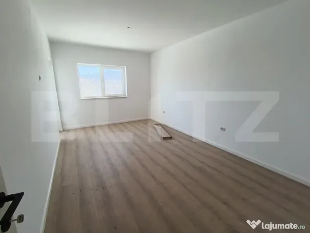 Apartament cu 3 camere, in suprafata, de 85 mp