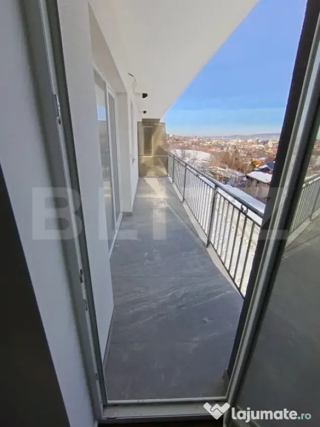 Apartament cu 3 camere, in suprafata, de 85 mp