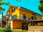 Vila Exclusivista P 2E M zona Faleza Nord - Plaja Reyna 