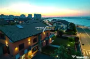Vila Exclusivista P 2E M zona Faleza Nord - Plaja Reyna