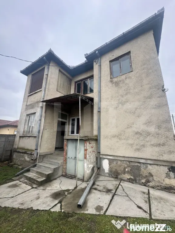 Casa tip P+E, 142 Mp utili, 1371mp teren, Paulesti