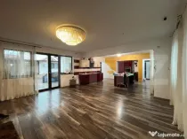 Casa pe parter + anexa locuibila, 215 mp utili, 571 mp teren
