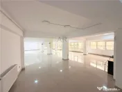 Spatiu comercial , etaj 2 , ultracentral , Ploiesti 