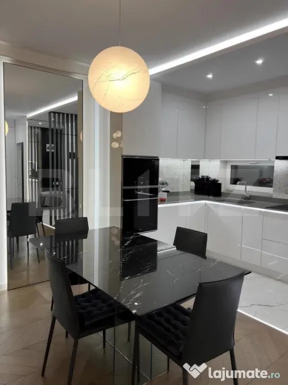 Apartament 2 camere, 55mp, lux, parcare, zona strazii Gheorg