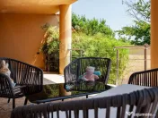 Casă modernă și spațioasă cu piscină,saună și sal... 