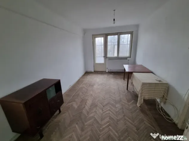 Ultracentral- Hotel Decebal- 2 camere, cu centrală termică