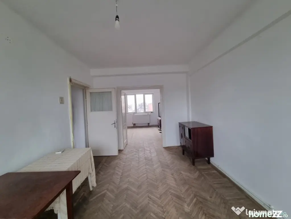 Ultracentral- Hotel Decebal- 2 camere, cu centrală termică