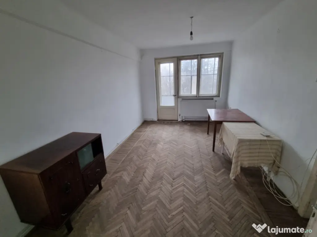 Ultracentral- Hotel Decebal- 2 camere, cu centrală termică