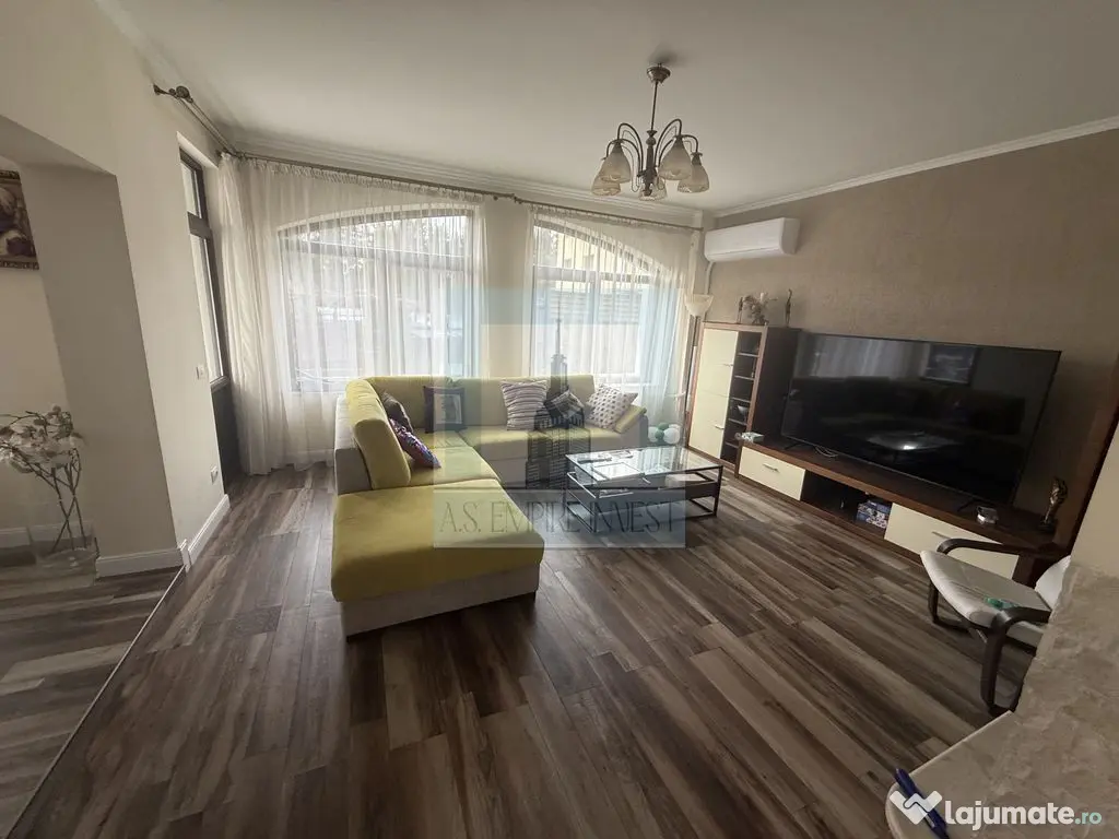 COMISION 0% Casa/Villa 9 camere, singur in curte-zona Tra...