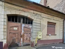 Proprietate centrală Arad, cotă teren mare, acces auto