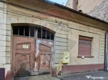 Proprietate centrală Arad, cotă teren mare, acces auto