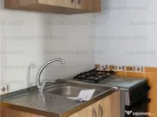 Camera de camin cu baie si bucatarie, centrala proprie, etaj 1/4! 