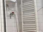 Camera de camin cu baie si bucatarie, centrala proprie, etaj 1/4! 