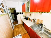 Apartament 3 camere -zona vest 