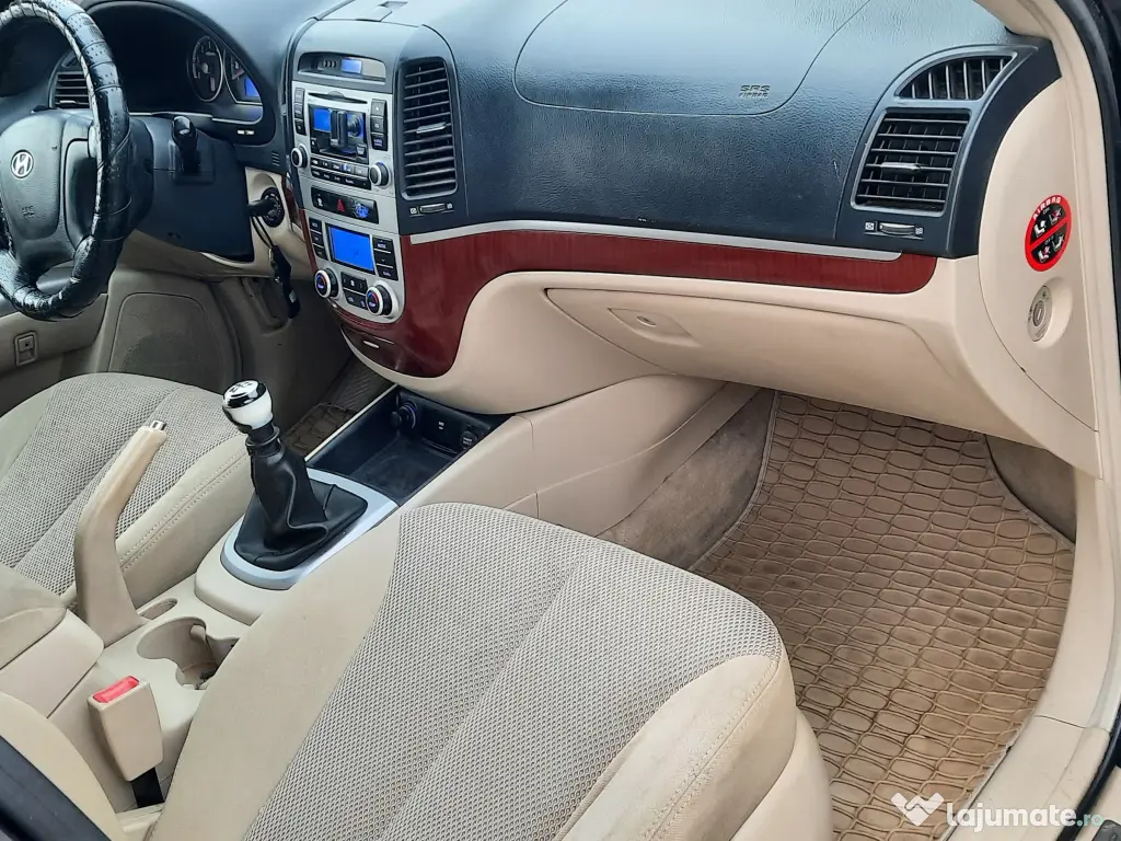 Hyundai Santa Fe , 2,2 CRDI, 4X4 La buton, Manual, An 2009, inm RO