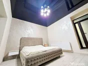 De vanzare - Casa 2 camere, renovata - singur in curte -P... 