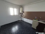 Apartament 3 camere de vanzare.