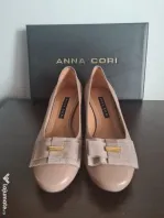Pantofi noi Anna Cori