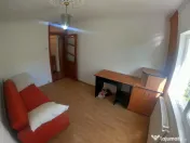 Apartament de 3 camere, 73 mp decomandat la parter inalt 