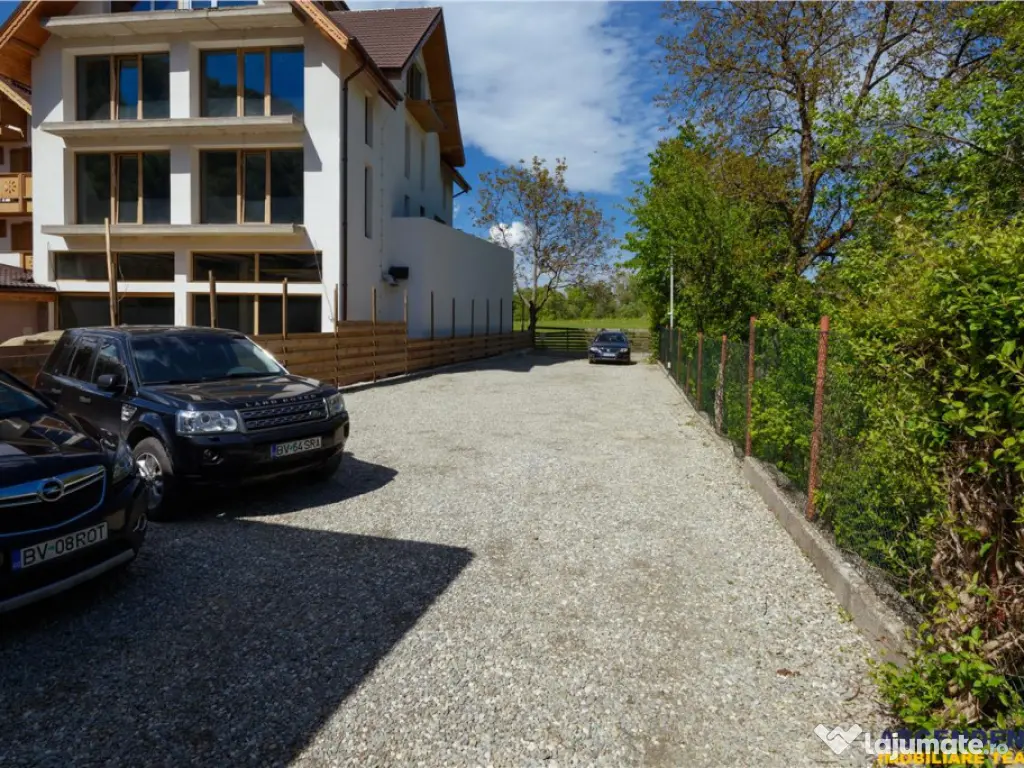 Langa Castelul Bran: Pensiune restaurant transfer afacer